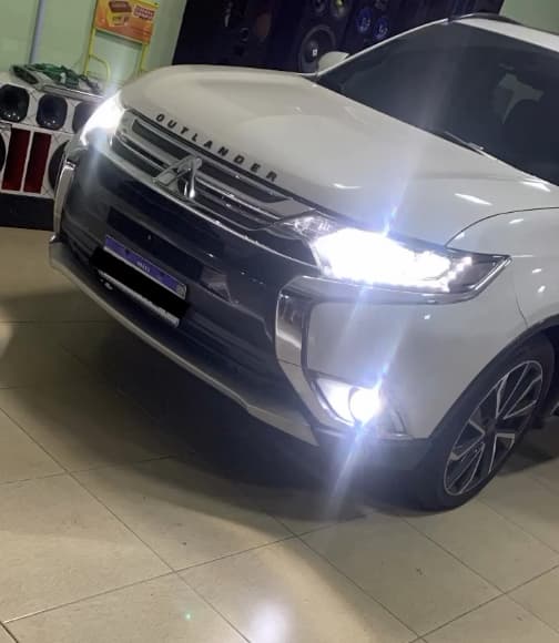 Farol de LED instalado — Junior Som